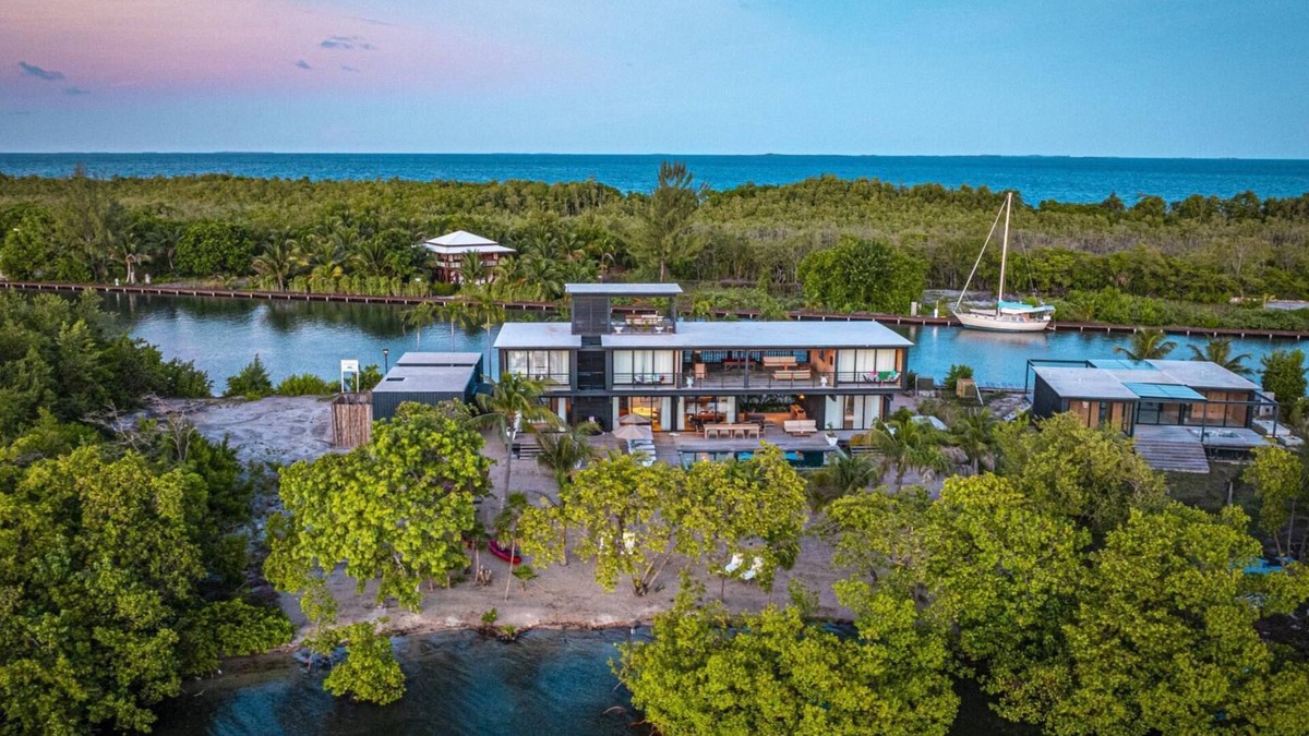 Placencia Villa | NEW Modern Ocean Front Villa on Private Island