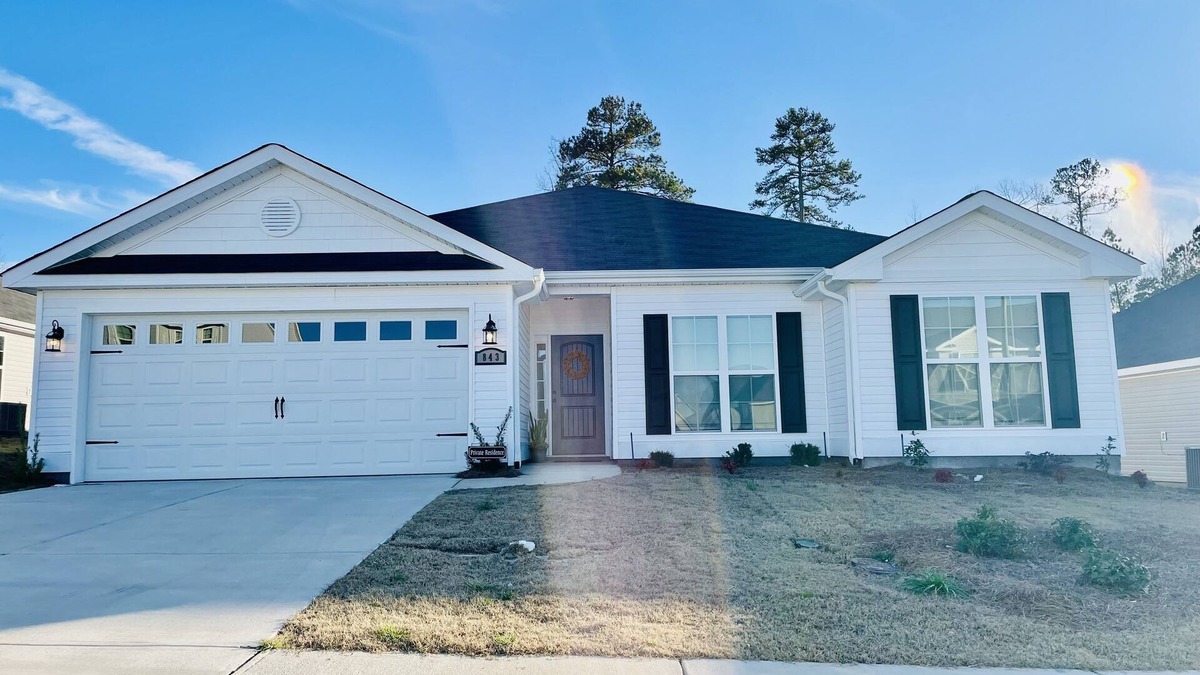 Fort Gordon House | NEW MODERN Ranch-Style home — minutes from the course ! ⛳️