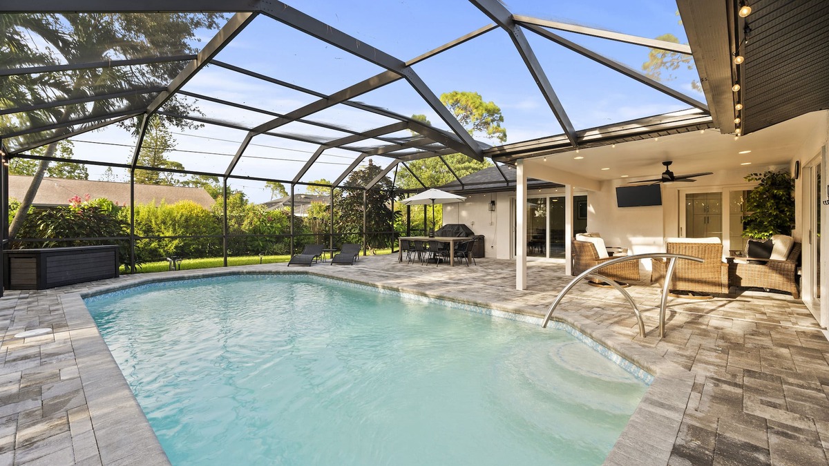 Willoughby Acres House | NEW Naples Modern Farmhouse w/Heated Pool, Sleep 10