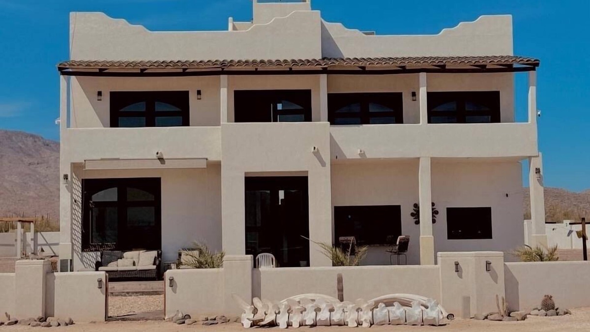 Mulege House | New Offgrid home in beautiful Conception Bay
