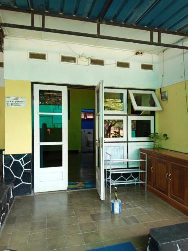 Kalipuro House | NEW OLIVIA Homestay