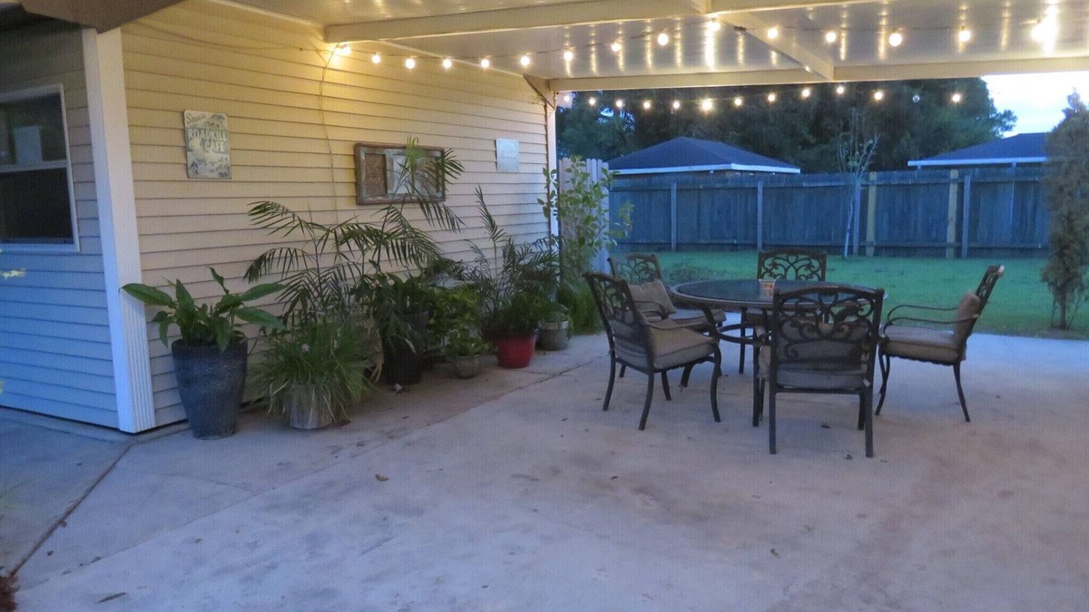 Arabi Apartment | New Orleans Patio Apartment, 3.5 miles to the French Quarter
