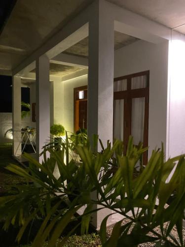 Gonagala Apartment | New Palms Villa Induruwa Homestay