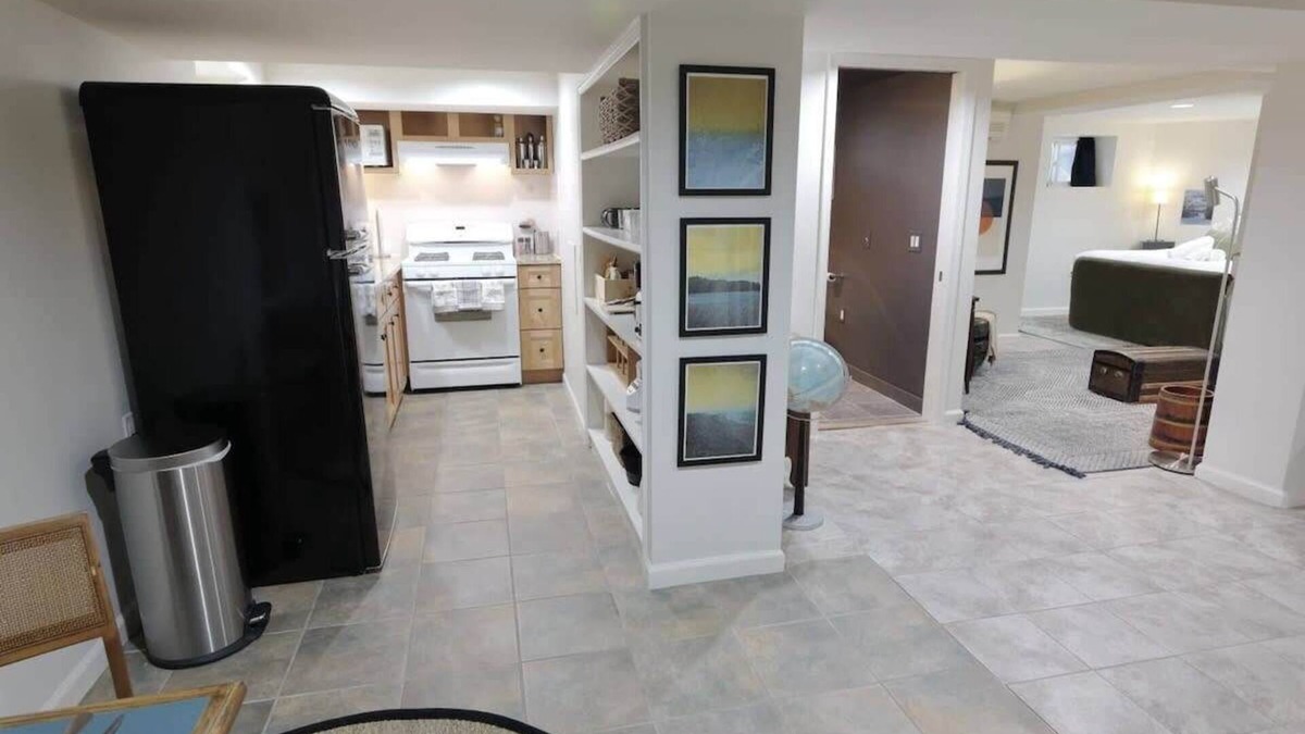 Petworth Apartment | NEW! Park View Studio - Perfect for 2