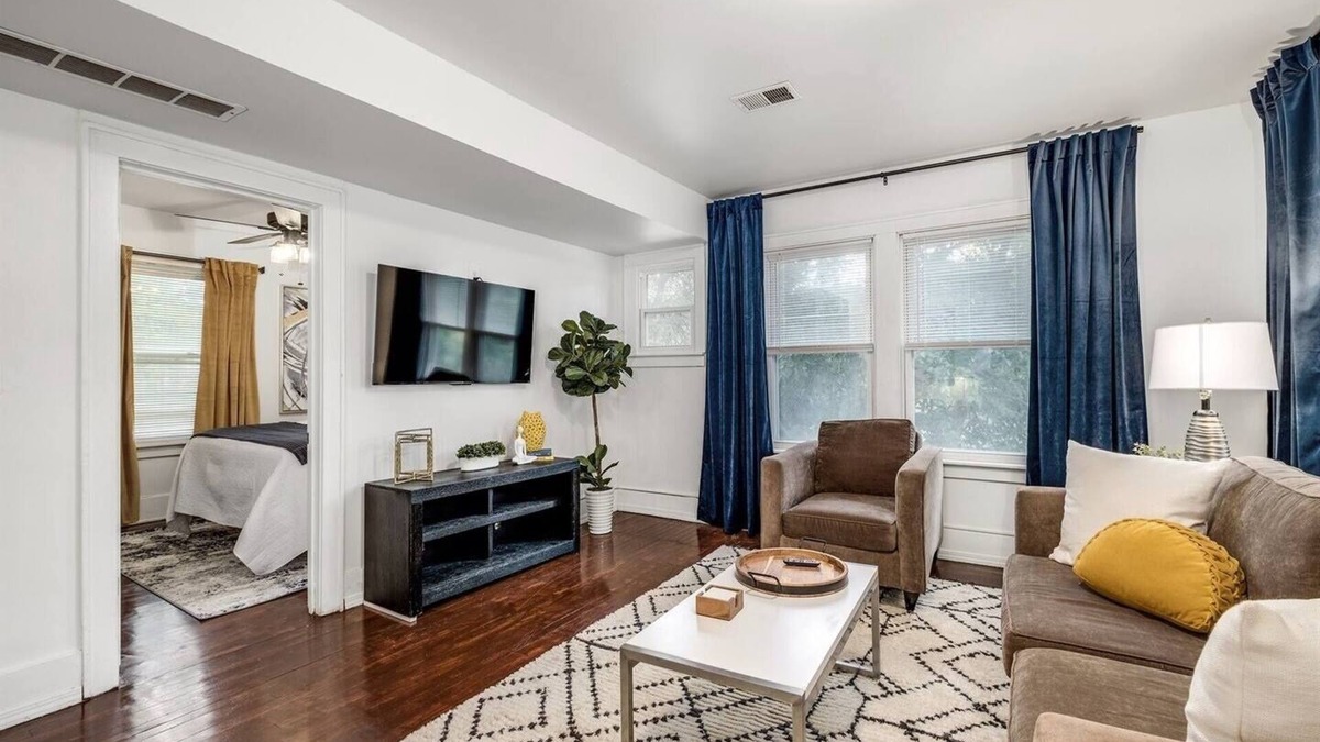 Ypsilanti Apartment | NEW! Pet-Friendly Furnished Apt Near EMU Free Parking