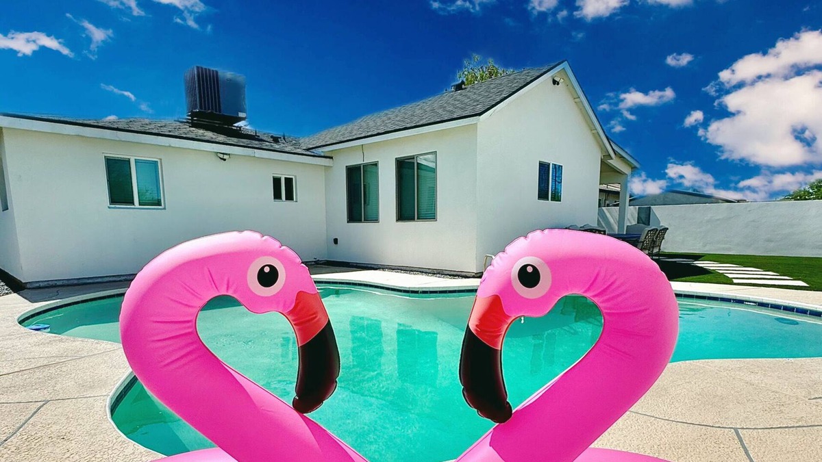 Phoenix House | NEW Phx Pool Home with Deep End + Central Location! Sleeps up to 8 guests.
