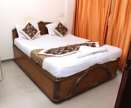 Kopar Khairane Hotel | New Pinnacle Services