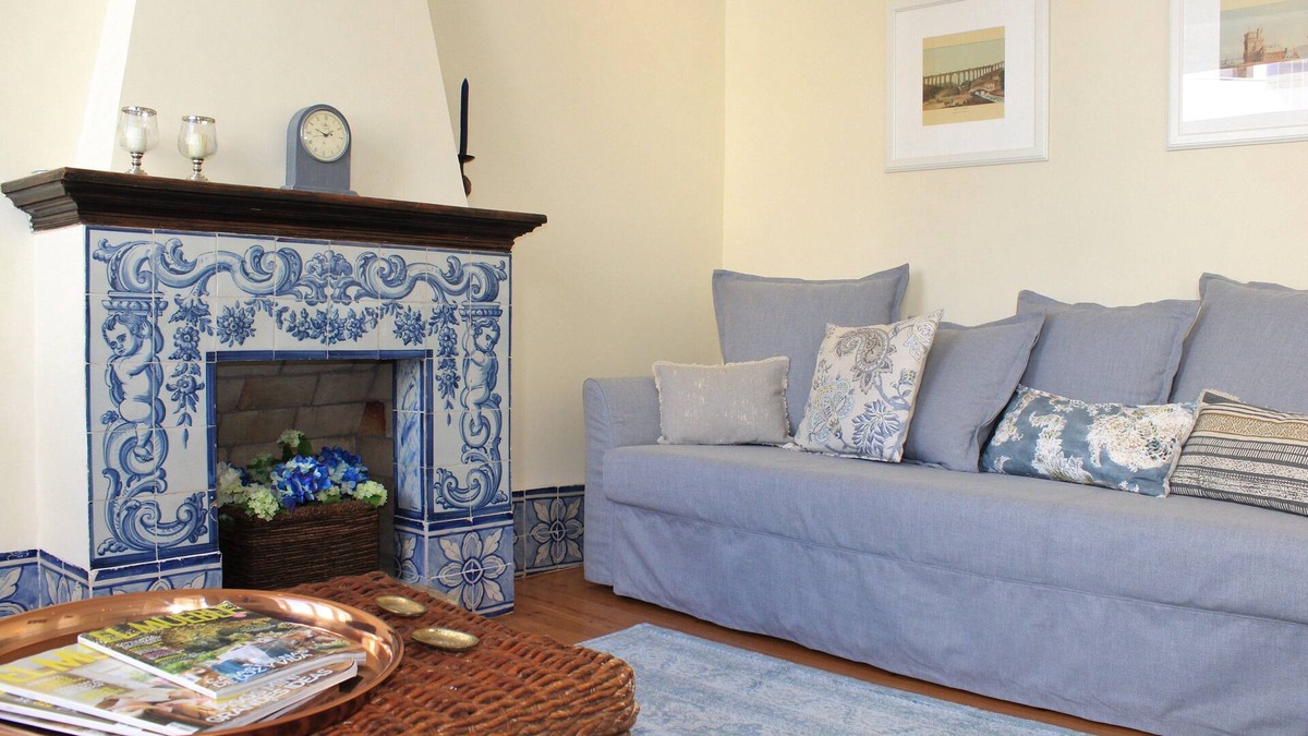 Principe Real Apartment | New ! Príncipe Real's, Lisbon BEST LOCATION- 18th Century Charming Appartment