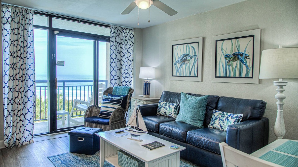 Windy Hill Condo | New! Remodeled king suite with amazing views and amenities