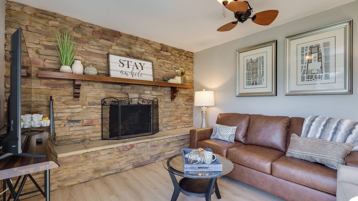 Fairborn House | NEW! Remodeled | Central Location