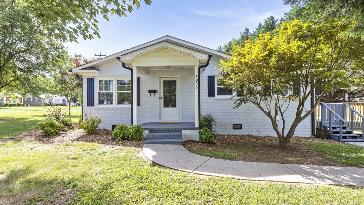 Charlotte House | New! Renovated and 12 minutes to South End CLT!