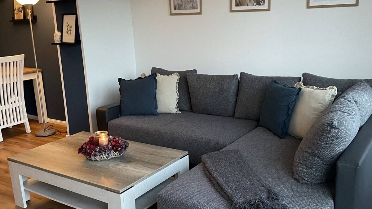 Emden Apartment | New renovated apartment 72sqm. Right in the heart of Emden 🧡