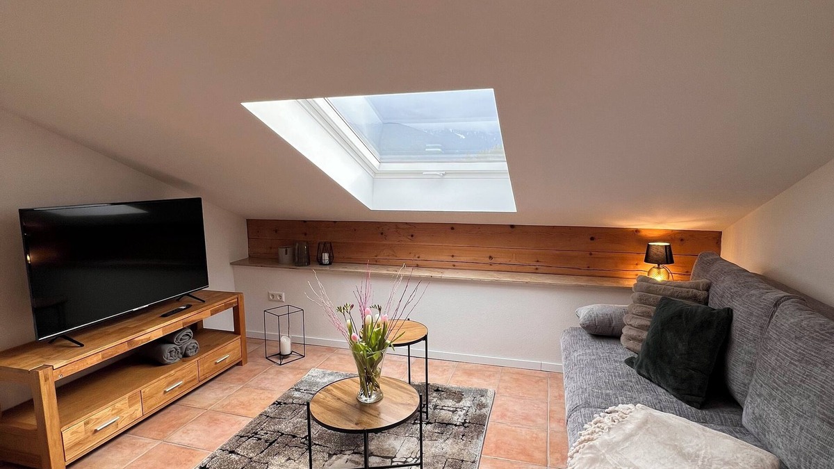 Berghof Apartment | NEW renovated vacation apartment "Am Alten Garten" in a quiet location with a view of the Alps!