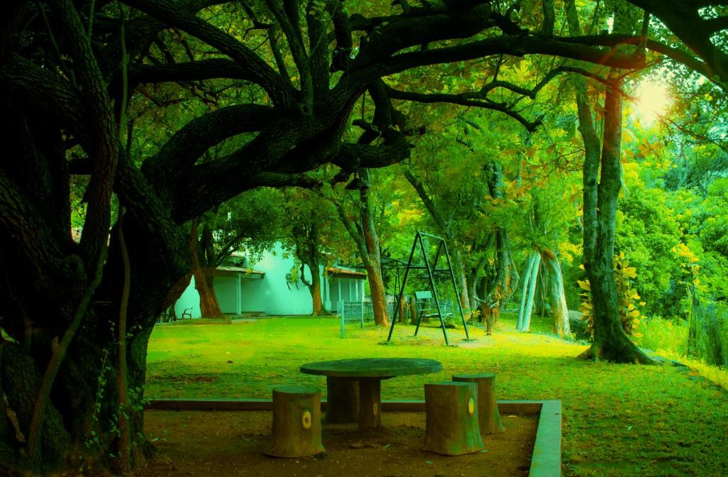Mahiyanganaya House | New Rest House Inn
