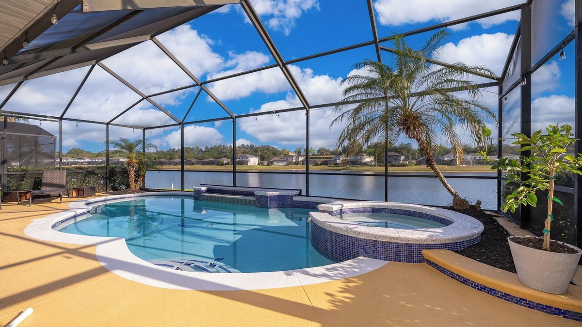 Sunset Lakes House | NEW! Retreat w/Saltwater Pool ~ 5 Mi to Disney!