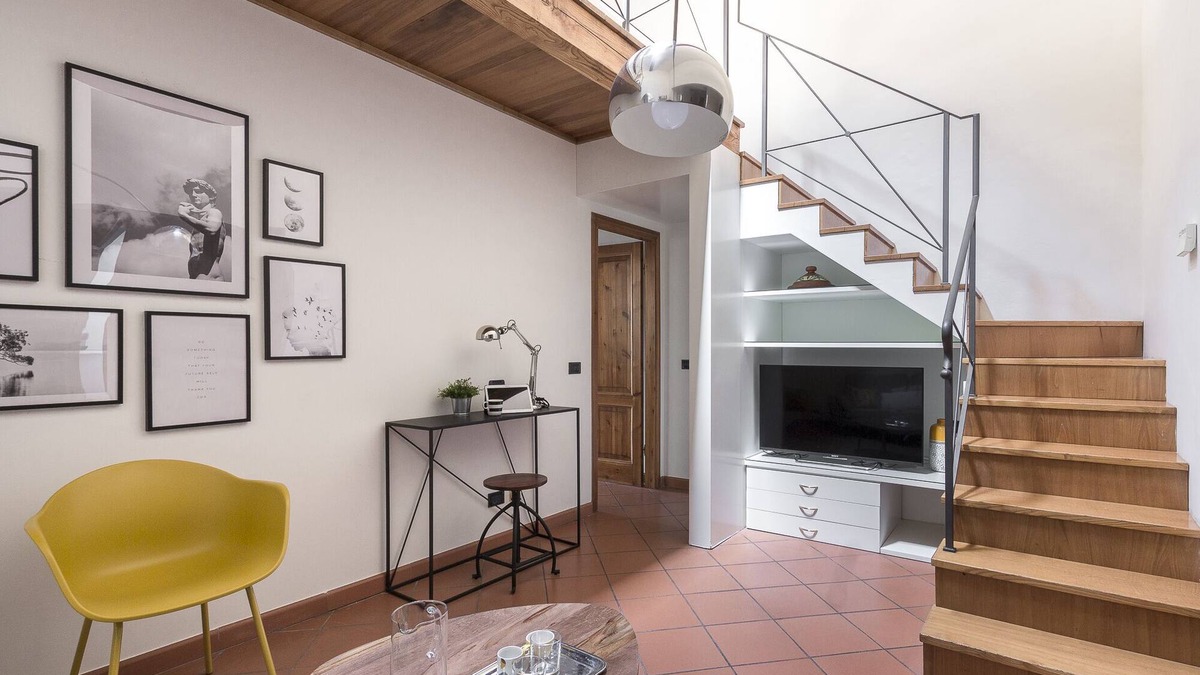 Santo Spirito Apartment | NEW: Romantic apartment in Oltrarno, San Frediano