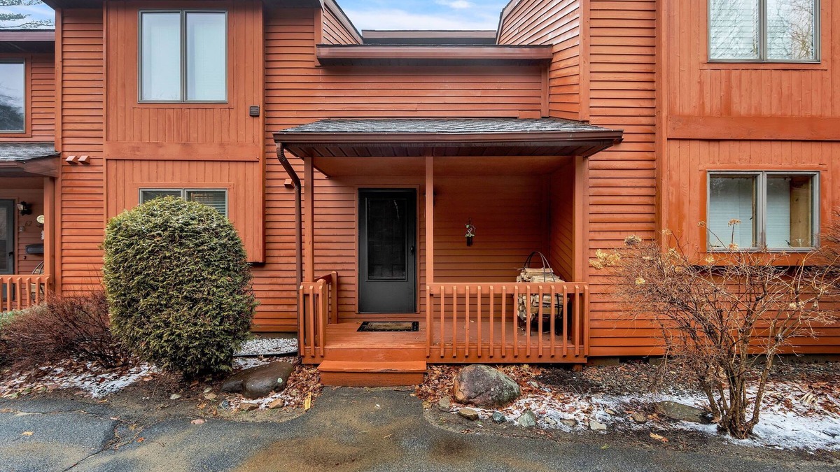 North Creek House | NEW! Santanoni 60H - Renovated Townhome with Privacy by The Summit at Gore Mountain