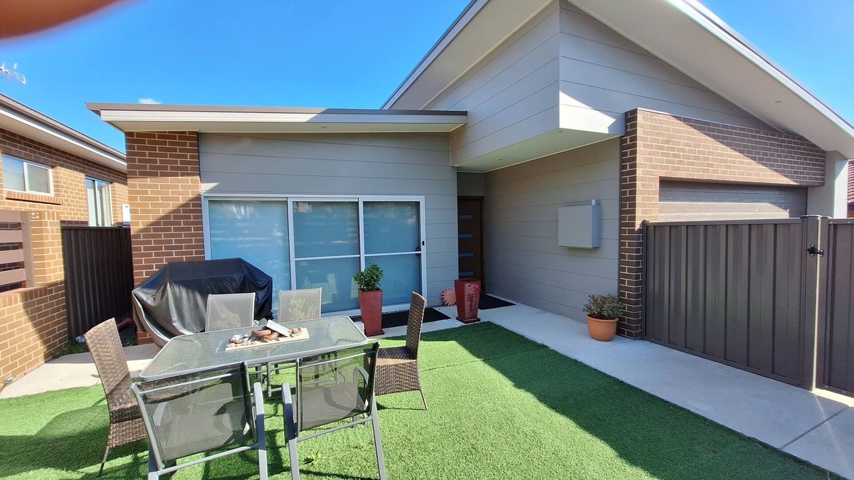 Kambah House | New Serene 4 bedroom home