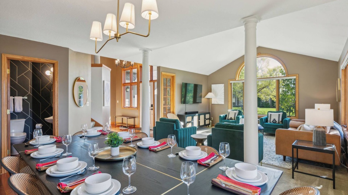 Hastings House | NEW! Sleeps 12, Fam. Friendly, Game Room. Dog OK!