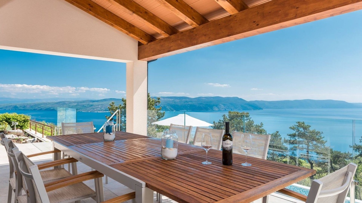 Ripenda Kosi House | New ! Spacious year-round luxurious villa with stunning sea views!