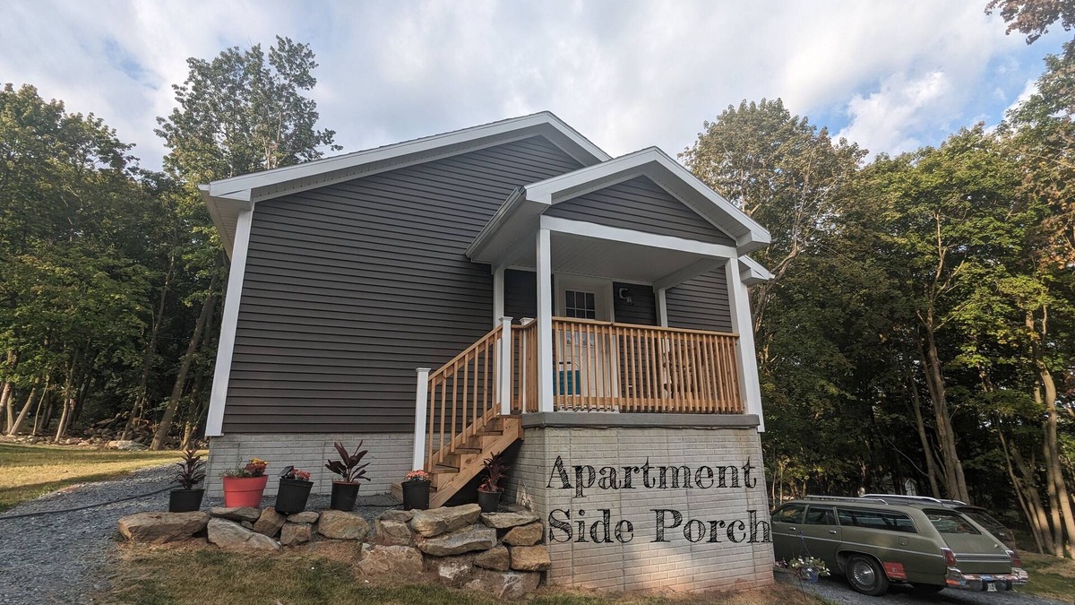 Cascade Apartment | New Studio Apartment - Next To Appalachian Trail - Near Ski Liberty