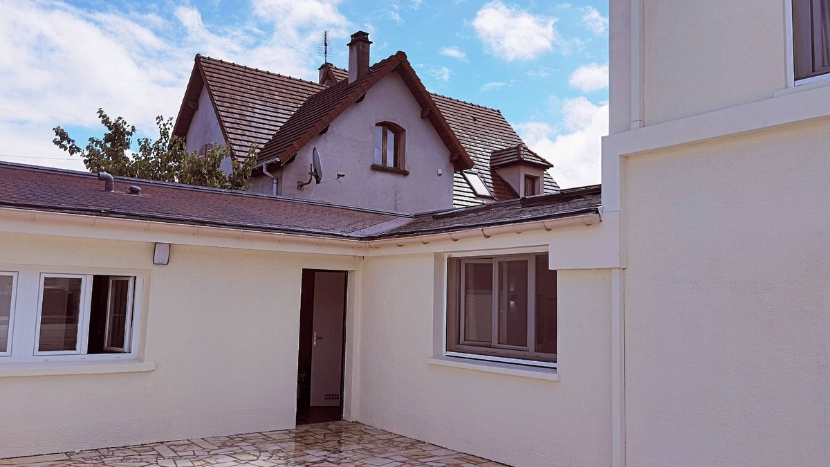 Villemomble Apartment | New studio with AC/free charging parking(NO.1)