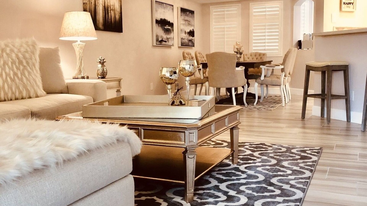 Camelback East Condo | NEW! STUNNING 2 BD 2 BA RESORT STYLE CONDO IN THE AZ BILTMORE. MTN VIEWS!