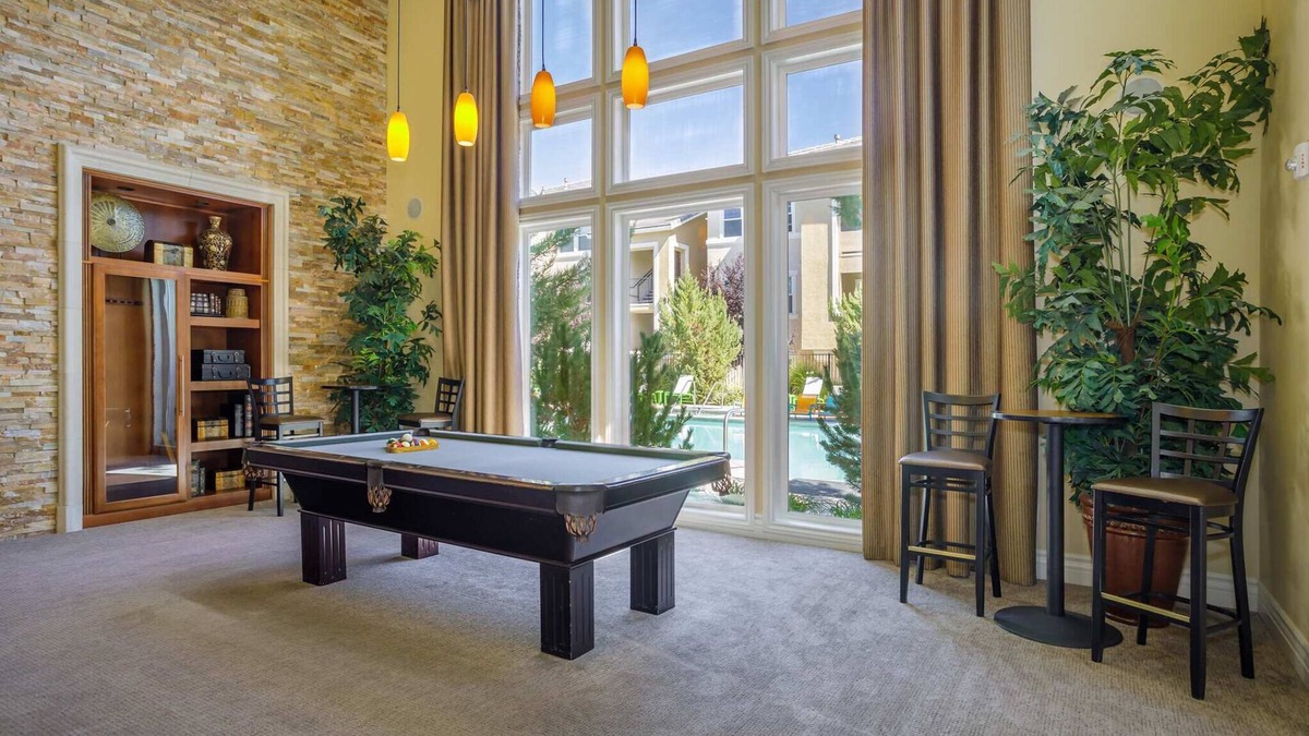 Reno/Tahoe Airport Apartment | New Stylish 1BR Apt With Heated Pool Gym Yoga Studio