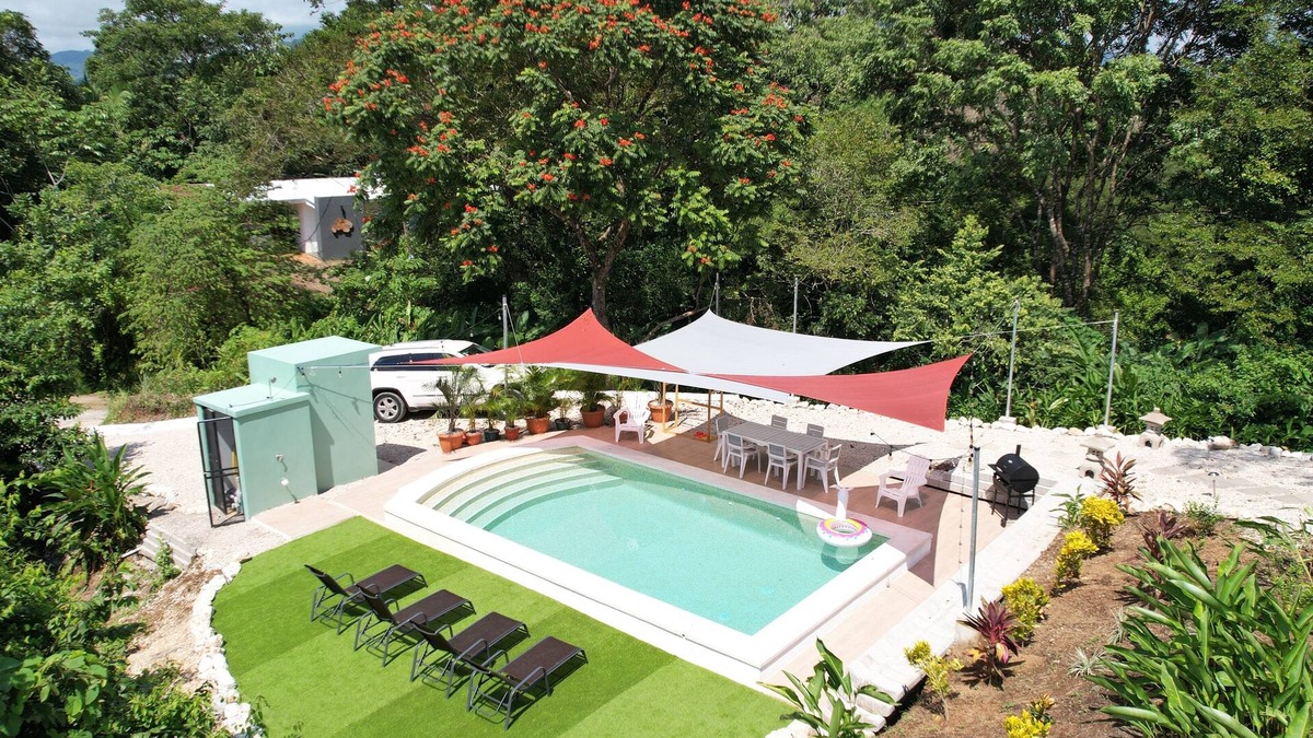 Samara Villa | NEW! Stylish, Boutique Tropical Retreat with Saltwater Pool Samara Beach 5 mins