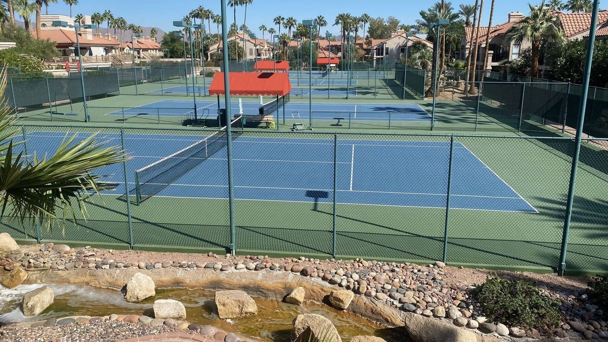 The Townhomes Condo | NEW.SUPER FUN Condo with SPECTACULAR Views! n