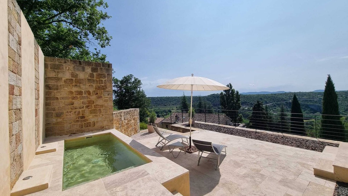Les Assions House | NEW Superb Mas overlooking the Gorges du Chassezac.