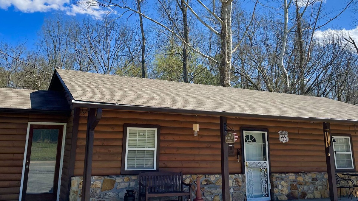 Maryville Cabin | NEW- THE DRAGON CABIN-US 129-SMOKY MOUNTAINS