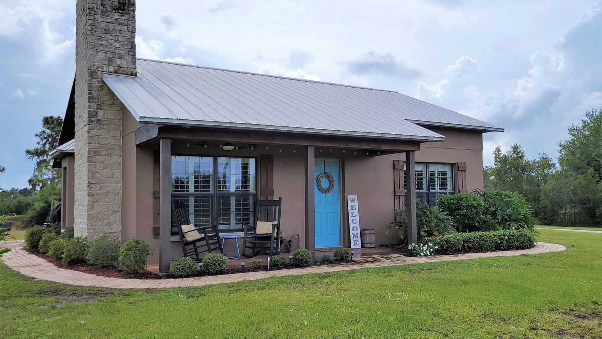 Braden River House | (NEW) The Guesthouse (near Lakewood Ranch)