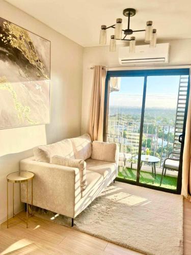 Taytay Apartment | NEW! The Hive Residences - 1BR with Balcony & FREE Parking at Casa Arbo