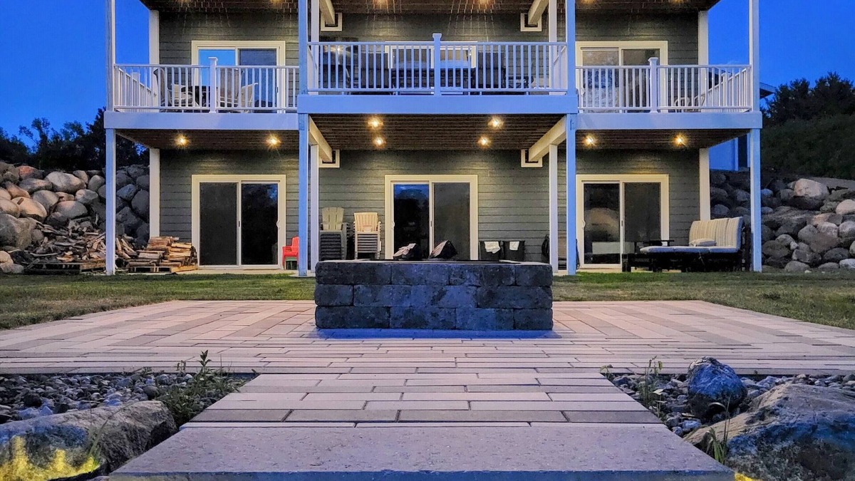 Crandon House | New Three Story Beach House on Beautiful Clear Lake!