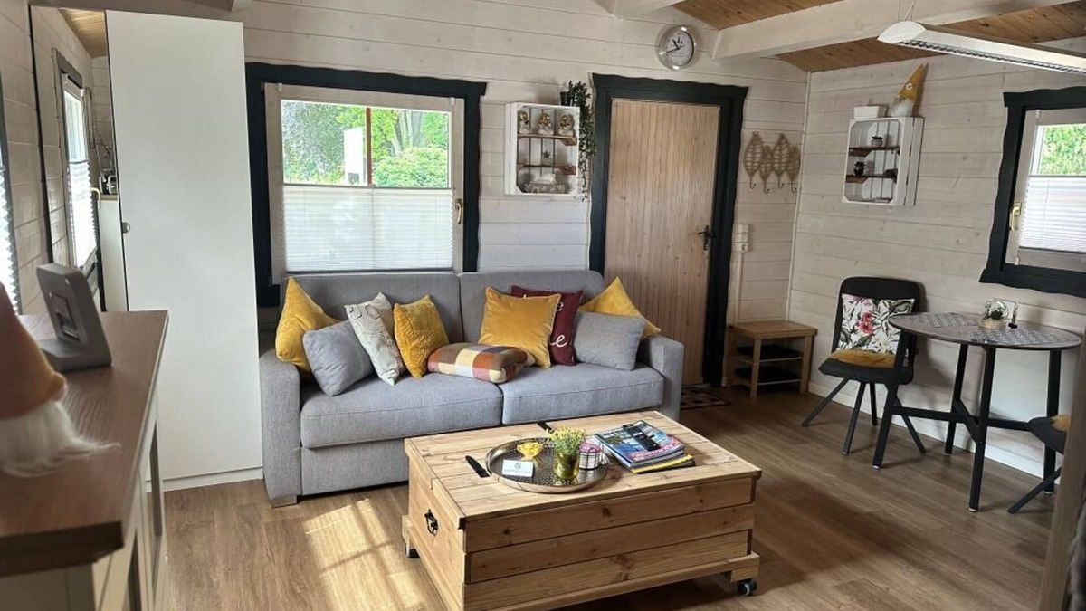 Schoeningen House | NEW Tiny House vacation cabin