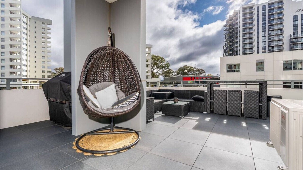 Gungahlin Apartment | New to VRBO: 2BR Apt in the heart of the Gungahlin Town Centre!