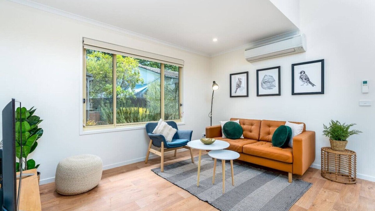 Dickson Apartment | New to VRBO: Peaceful 1BR Courtyard Unit in quiet Dickson