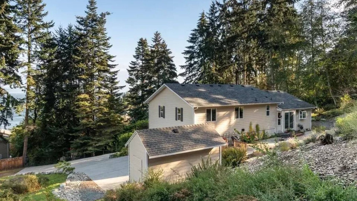 Coupeville House | New to VRBO - Whidbey Island Escape near downtown Coupeville