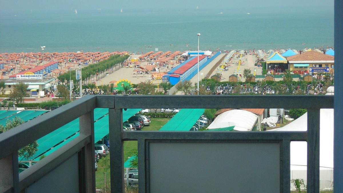 Sottomarina Apartment | NEW Tourist Apartment Seafront Sottomarina Summer 2025