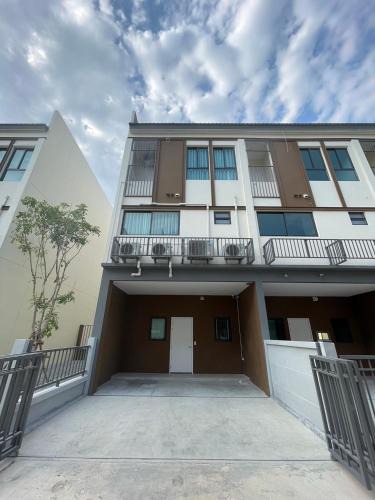 Rayong Apartment | New Townhouse @Central Rayong