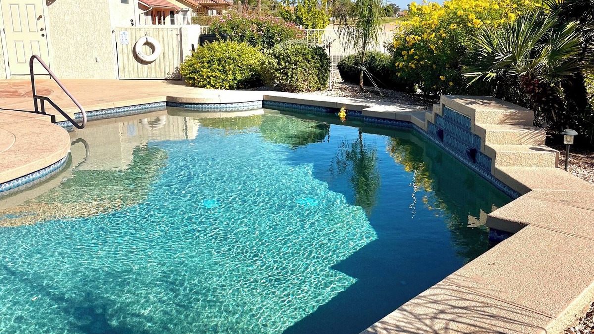 Sun City West House | NEW! UPSCALE Sun City West Oasis Golf Course with POOL