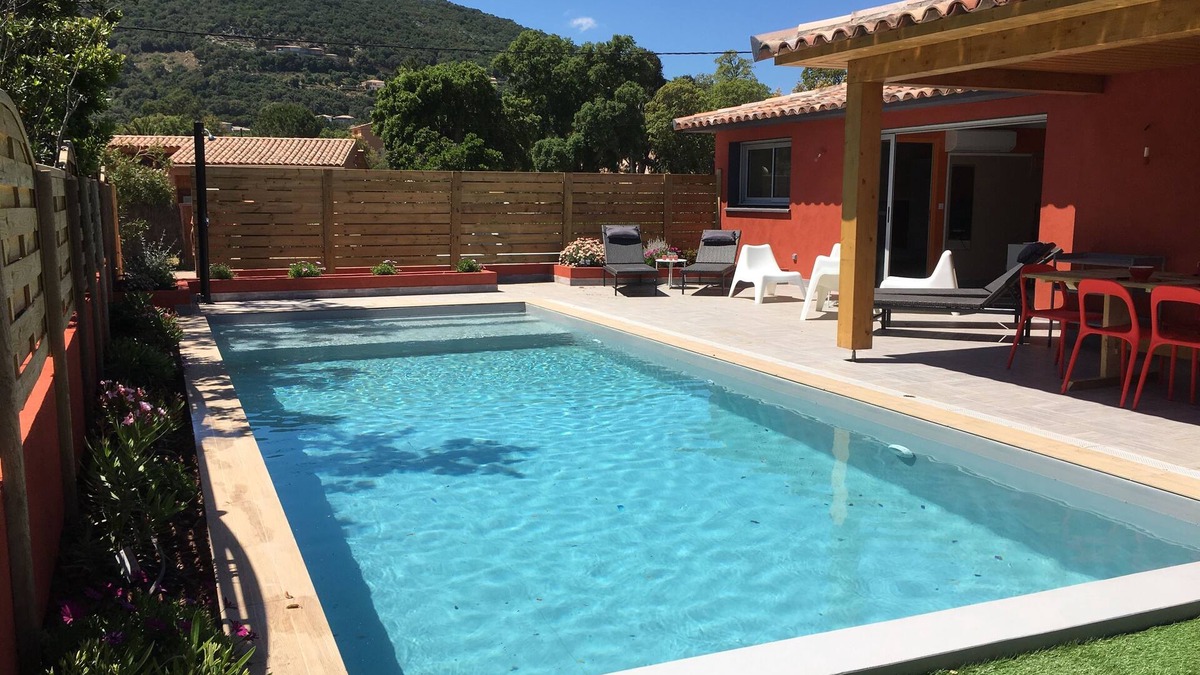 Sainte-Lucie-de-Porto-Vecchio Villa | New villa, 4/6 people, private swimming pool 300m from Pinarello beach, PRM