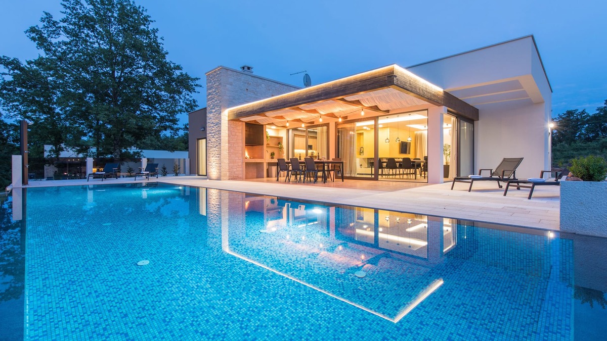 Sveti Petar u Sumi Villa | NEW! Villa Lanka - luxury villa with large swimming pool, private parking