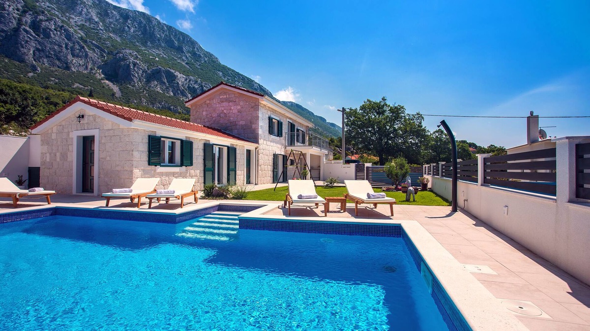 Gata Villa | New! Villa Lucky Dream with private pool
