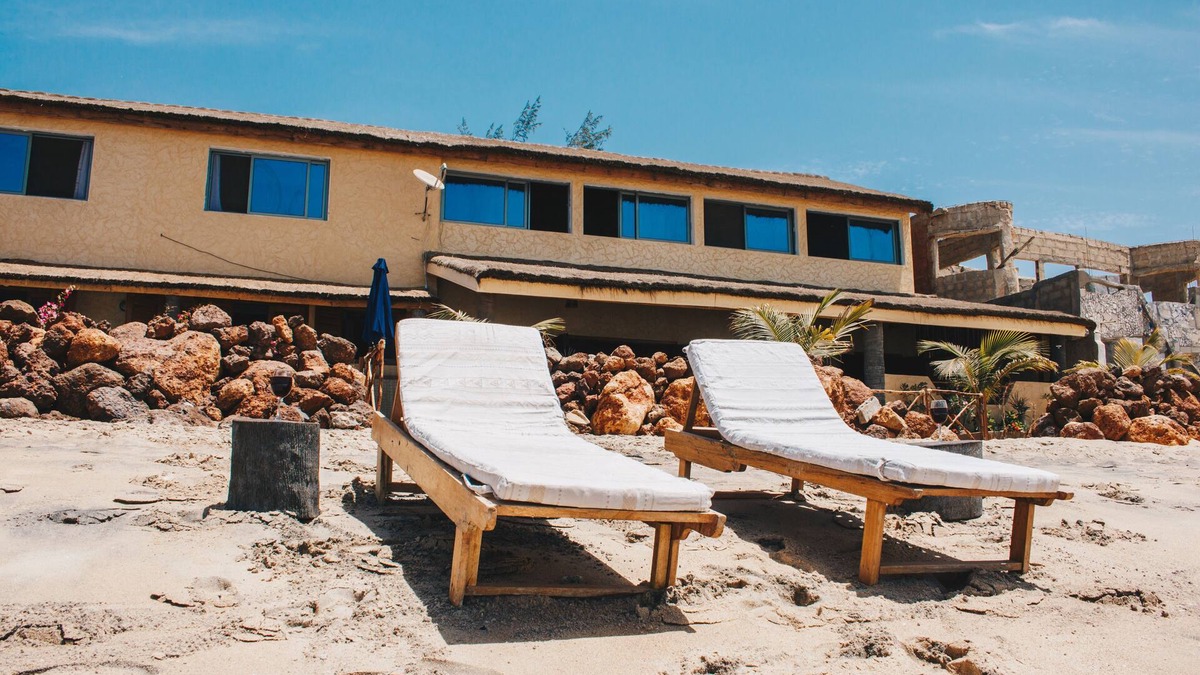 Popenguine Villa | NEW Villa on Popenguine beach, half board or full board with chef