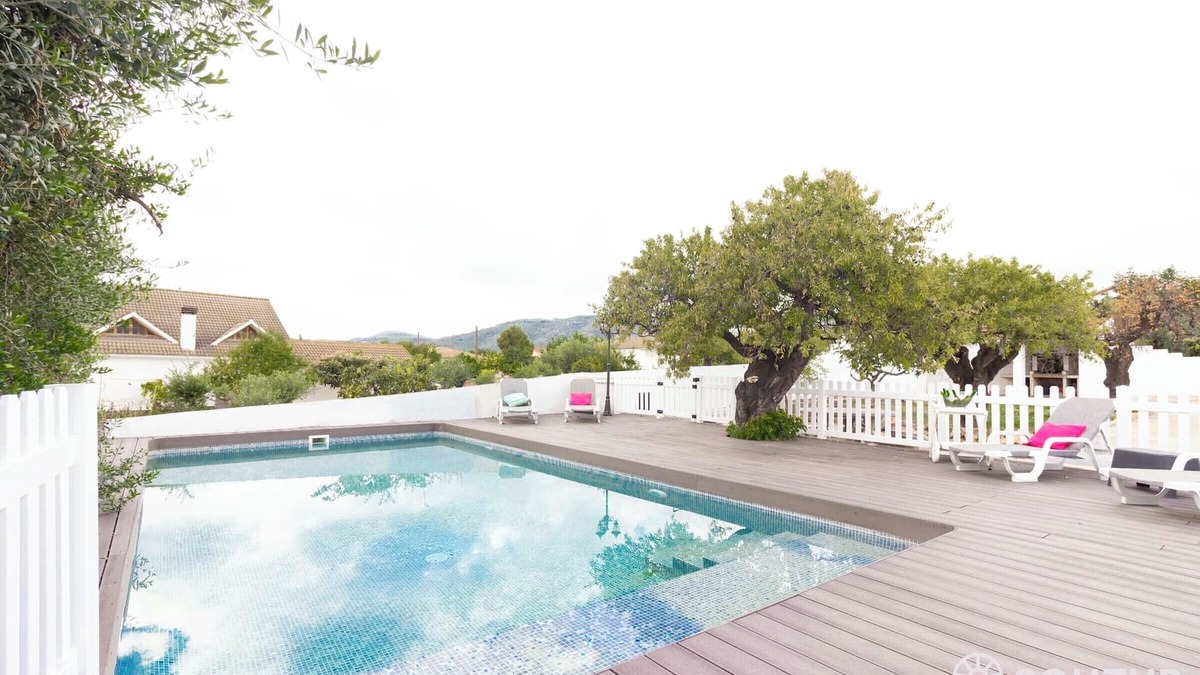La Bisbal del Penedes Villa | NEW villa with PADEL COURT and PRIVATE POOL