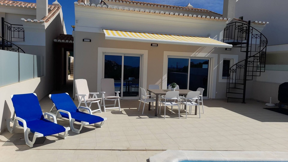 Salema Villa | New villa with pool in Salema Ideal location lovely sea and countryside views.