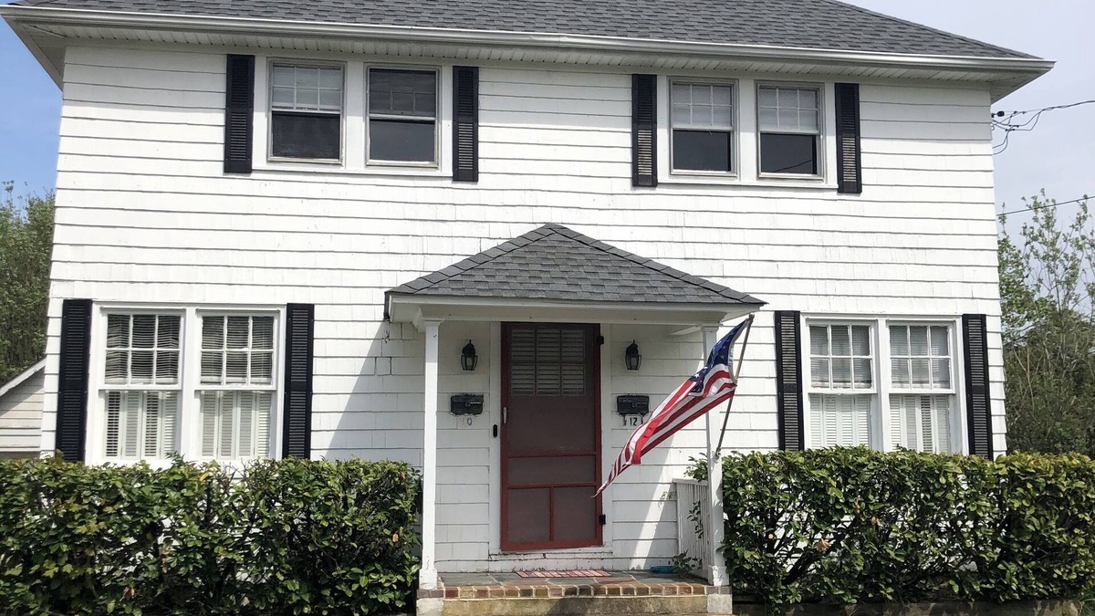 Westhampton Beach House | New! Westhampton Beach Village Gem