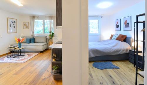 Grinzing Apartment | New with Parking and Metro in front of the House